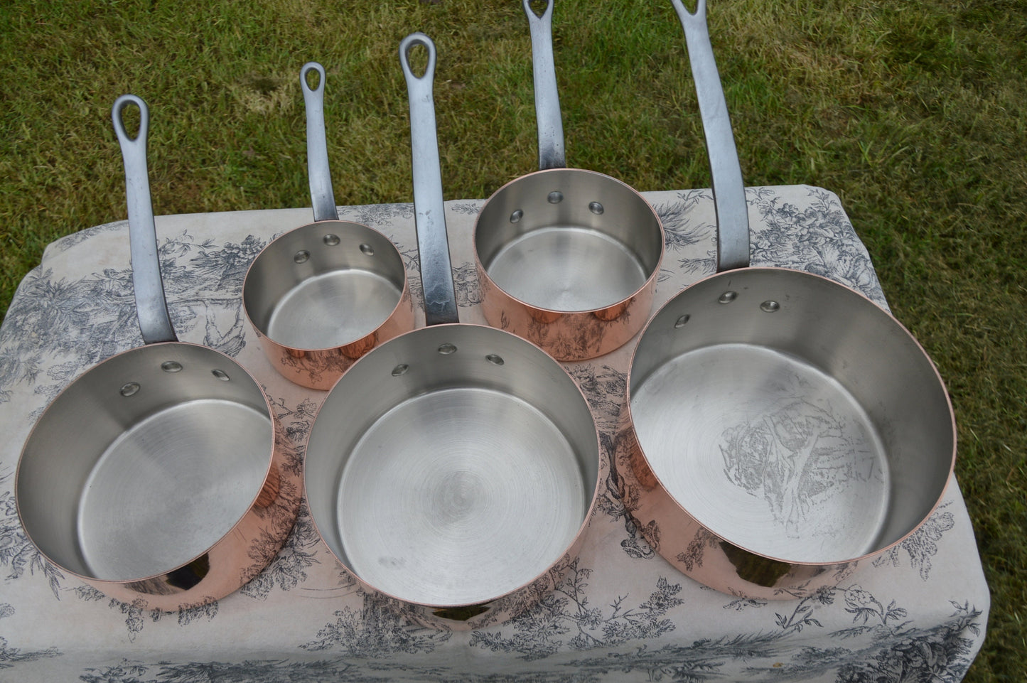 Copper Pans Vintage French 1.2-2.1mm Five Graduated Exceptional Commercial Quality Steel Rivets Nickel Lined Extremely Robust Collected Set